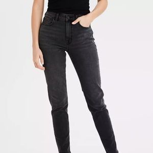 American Eagle stretch mom jean
